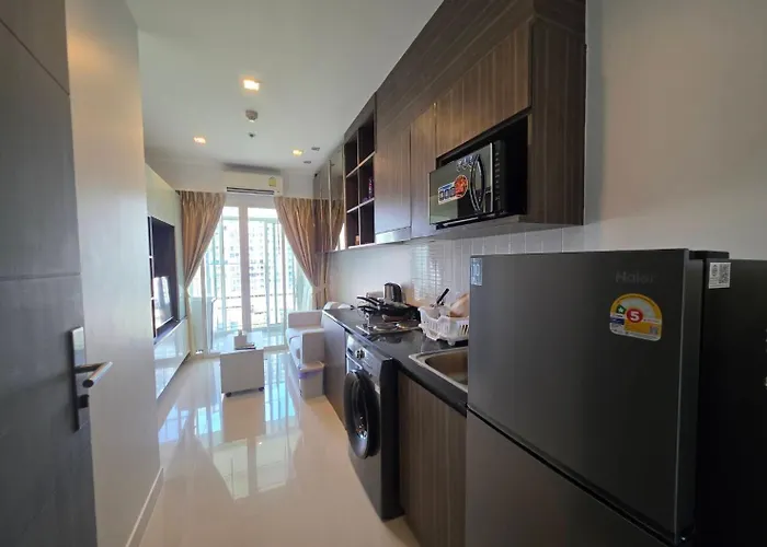 Appartement ให้เช่าคอนโดติดบีทีเอสอ่อน นุช 0 เมตร เตียงคิงไซส์