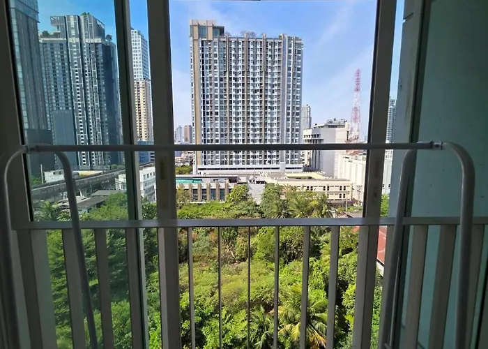 ให้เช่าคอนโดติดบีทีเอสอ่อน นุช 0 เมตร เตียงคิงไซส์ * Bangkok