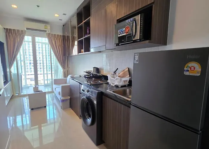 Appartement ให้เช่าคอนโดติดบีทีเอสอ่อน นุช 0 เมตร เตียงคิงไซส์ Bangkok
